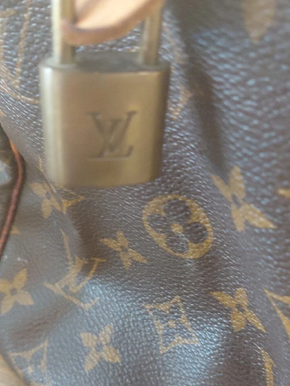 Vintage Authentic Louis Vuitton Brown Monogram Speedy Bag